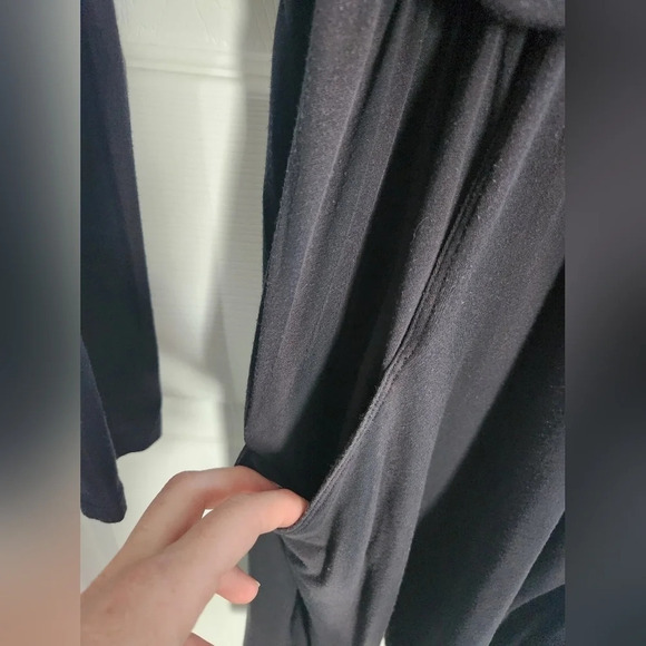 Athleta Black Ruched front pocket midi long sleeve athleisure dress size xs - Picture 5 of 10